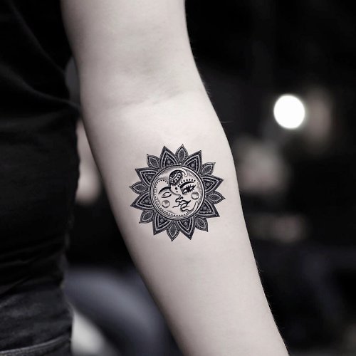 OhMyTat OhMyTat 月亮太陽曼陀羅 Mandala 刺青圖案紋身貼紙 (2 張)