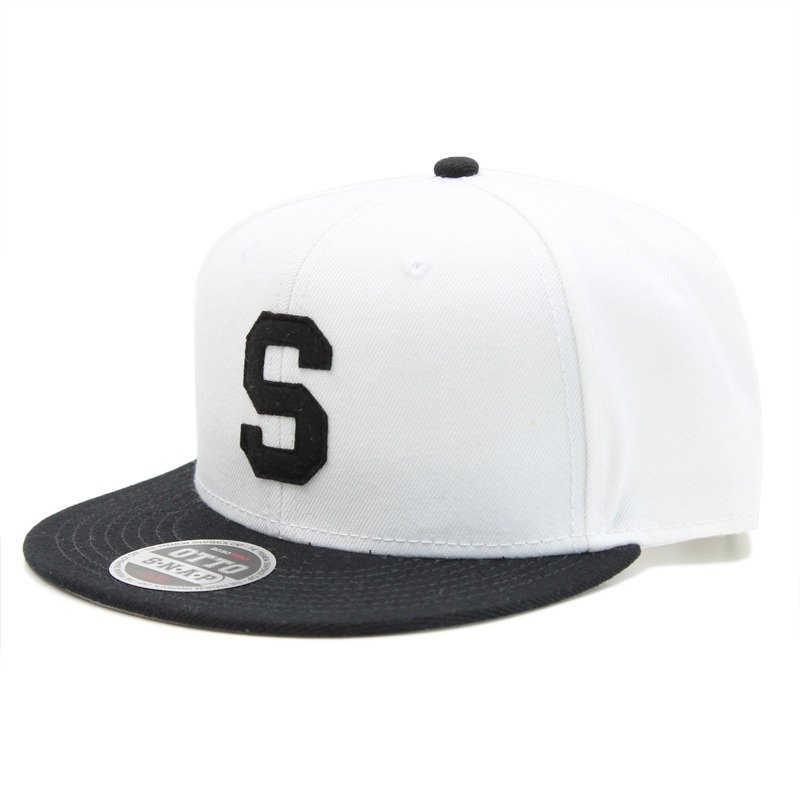 LETTER SNAPBACK CAP # BLACK / WHITE - หมวก - อะคริลิค ขาว