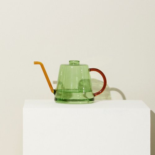 Hübsch Taiwan 【Hübsch】－661508 草綠跳色植栽茶壺造型澆水壺 花器 灑水壺聖