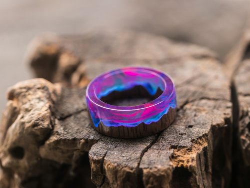 Green Wood 木製樹脂環手工製作挪威燈 V2 在黑暗中發光