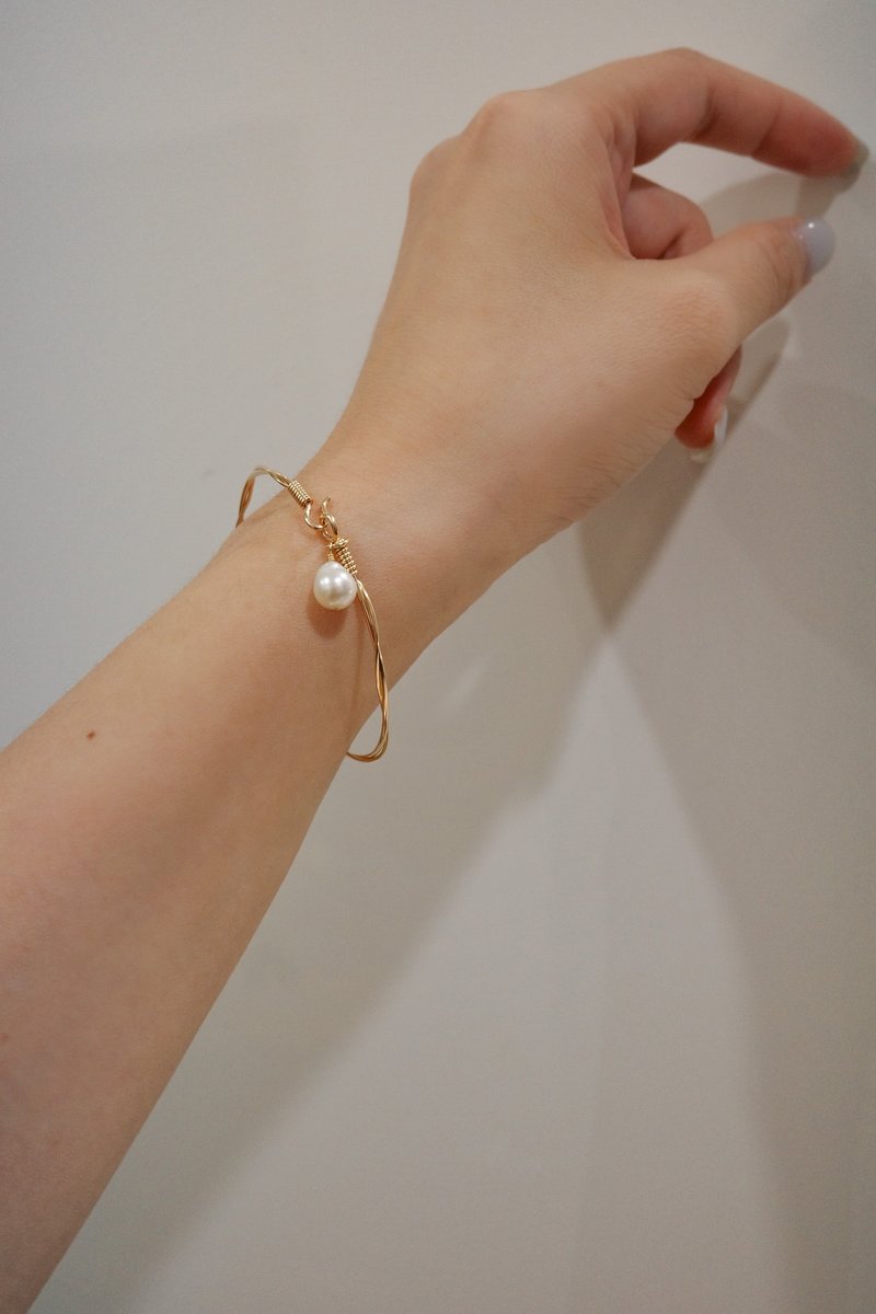 Vinna 珍珠手環 14Kgf - 手鍊/手環 - 珍珠 白色