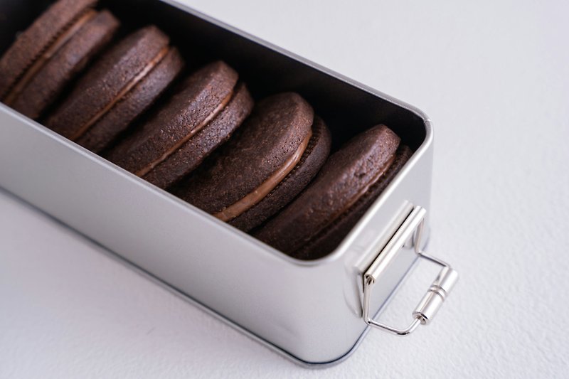 Cocoa parin shortbread tin box shipped from 6/1-30 - Cake & Desserts - Fresh Ingredients Yellow