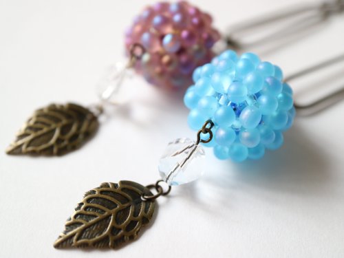Heart Bouquet 紫陽花のUピンかんざし 水色 髪飾り あじさい 繊細 オーストリアクリスタル 花 フラワー 葉 リーフ 青 ブルー 梅雨 季節 風景 旅行 鎌倉 明月院