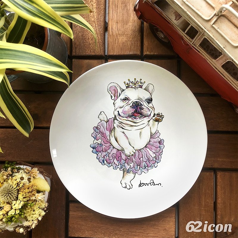 法斗哥-公主-8 bone china plate - Small Plates & Saucers - Porcelain Multicolor