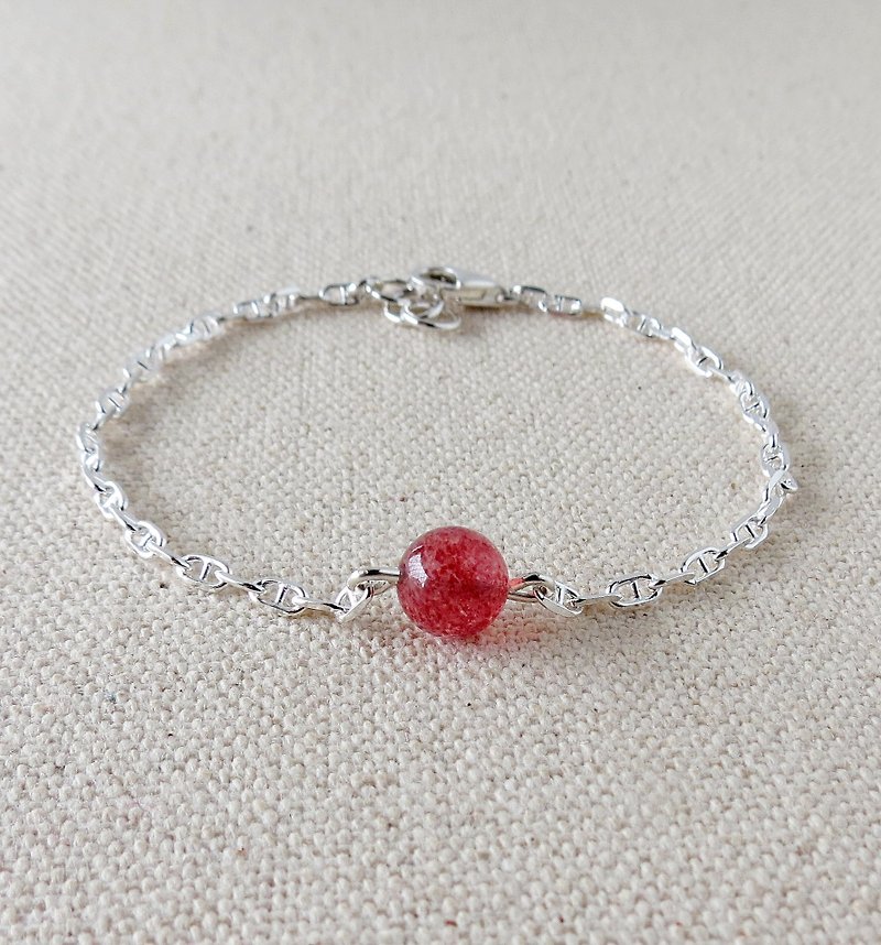 [Opium poppy ﹞ ﹝ love ‧] silver chain**fashion "lucky stone" strawberry crystal bracelet**Dr. Peach - Bracelets - Gemstone 