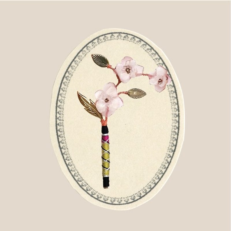 Carrying Scenery-Pins-Pink and Golden Flower Branches - เข็มกลัด - งานปัก สึชมพู