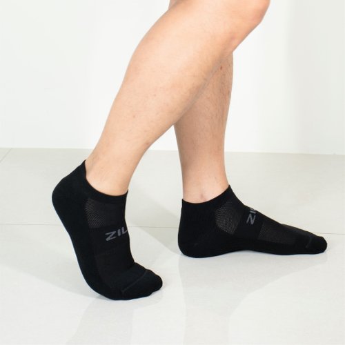 ZILA SOCKS | 臺灣織襪設計品牌 毛巾氣墊男船襪 | 3色