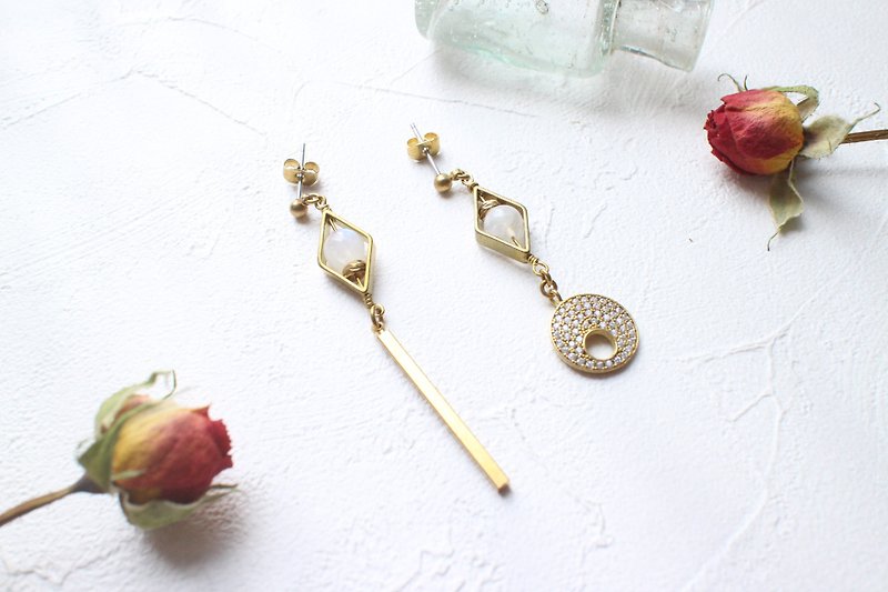 Good day-Brass earrings - ต่างหู - ทองแดงทองเหลือง หลากหลายสี