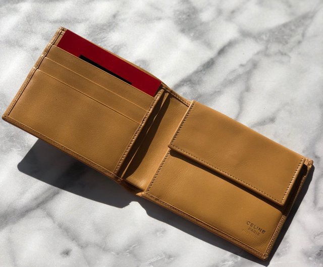 CELINE 二つ折り財布 ブラウンレザー 楽天市場】CELINE セリーヌ 二つ折り財布 Small Flap Wallet 10D783DPV