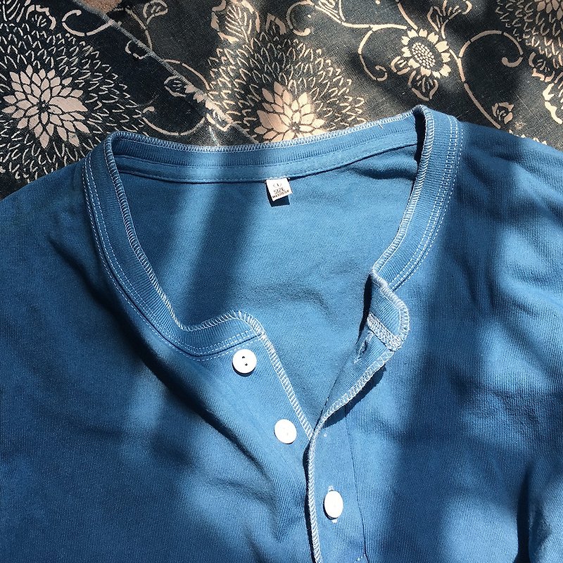 Major Folk│American retro indigo plant blue dyed indigo Henry collar short-sleeved TEE shirt couple models - เสื้อยืดผู้ชาย - ผ้าฝ้าย/ผ้าลินิน สีน้ำเงิน