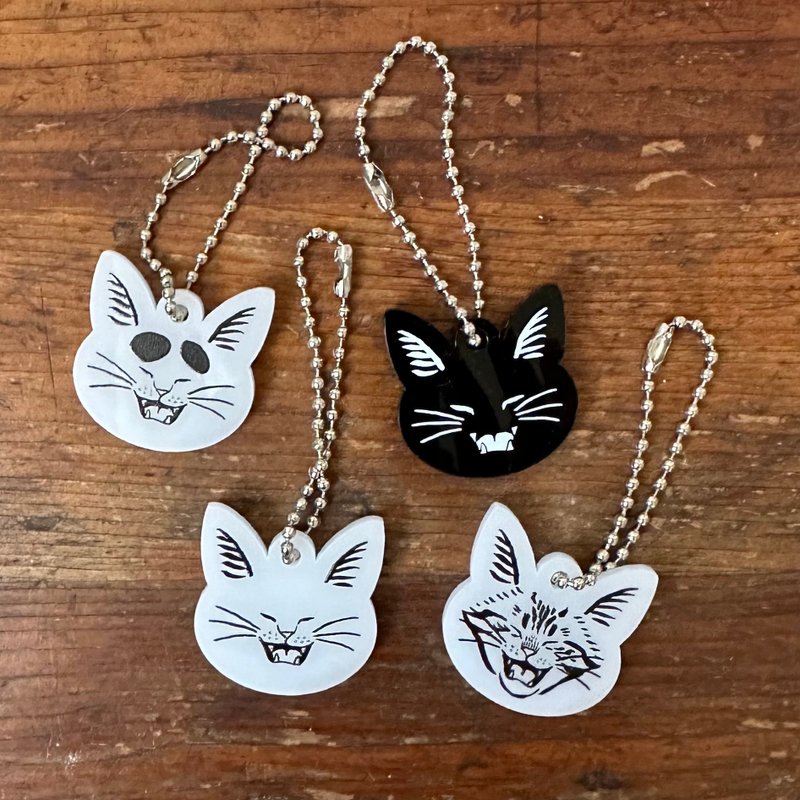 Cat Head Acrylic Laughing - Keychains - Acrylic Black