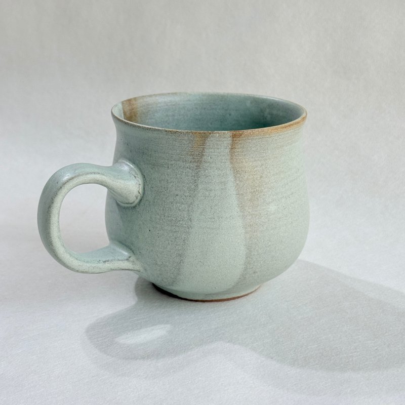 柔光莫蘭迪。馬克杯 手工陶瓷茶杯 咖啡杯 陶藝 教師節禮物 - 其他杯子 - 陶 綠色