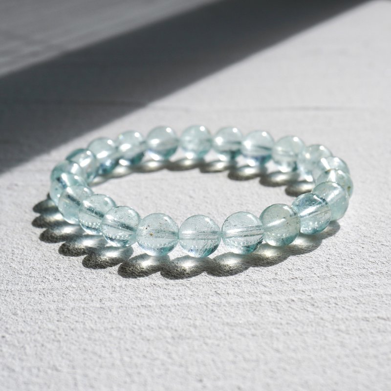 ナチュラルスパークリングトランスペアレントアクアマリンブレスレット - ブレスレット - クリスタル ブルー