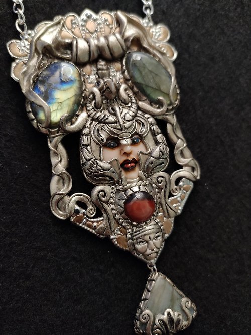 Lorentina Necklace Goddess Hera, Art Nouveau style, with natural Labradorites and red agat