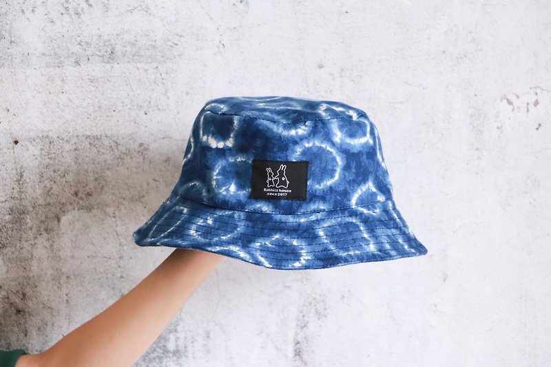 藍色圓渲染漁夫帽 - 帽子 - 棉．麻 藍色