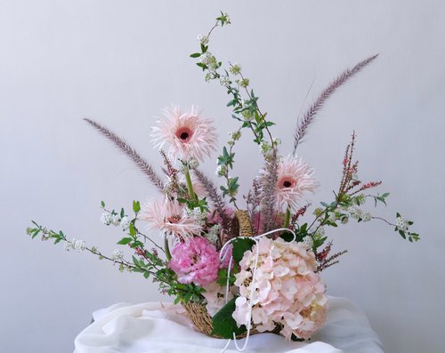 薇思花藝｜The day with flowers 生日花籃 開幕花 開幕花籃 祝賀花籃 客製花籃 榮升花籃