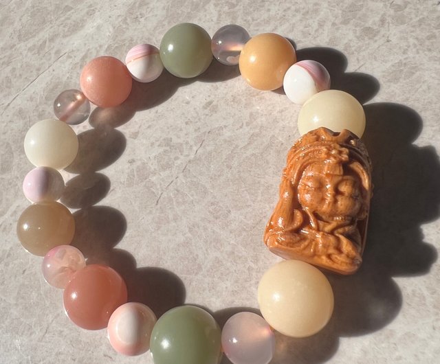 白檀ザキラム カラフル菩提女王シェル 桜瑪瑙ブレスレット - ショップ