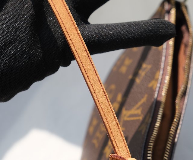 Japanese second-hand Vintage Louis Vuitton LV presbyopic bag