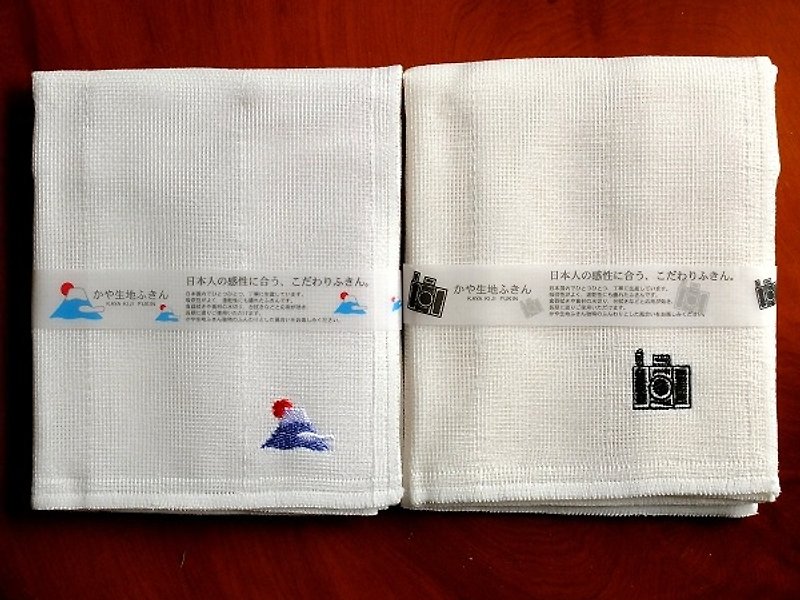 Japanese traditional mosquito net texture and embroidered kitchen furniture set to climb Mount Fuji - Towels - Cotton & Hemp White