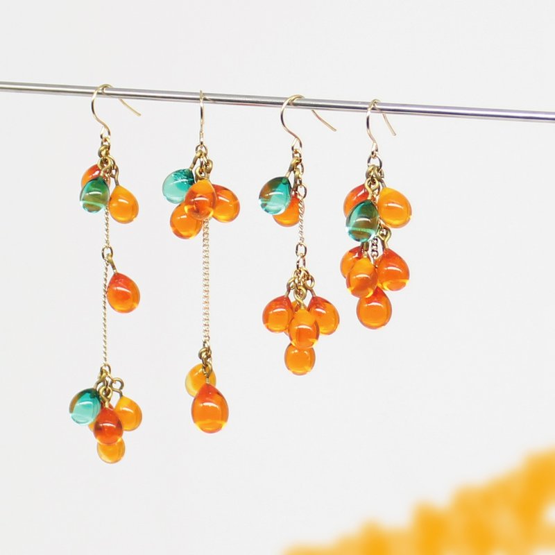 Handmade glass 4 types to choose from [Osmanthus earrings] - Earrings & Clip-ons - Glass Orange