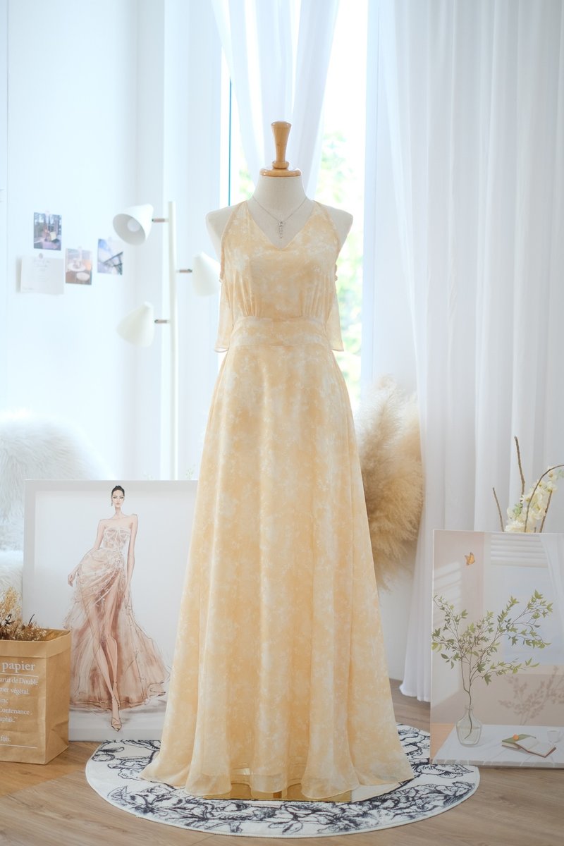 Bright orange backless bridesmaid dress Maxi halter wedding dress - 洋裝/連身裙 - 聚酯纖維 橘色