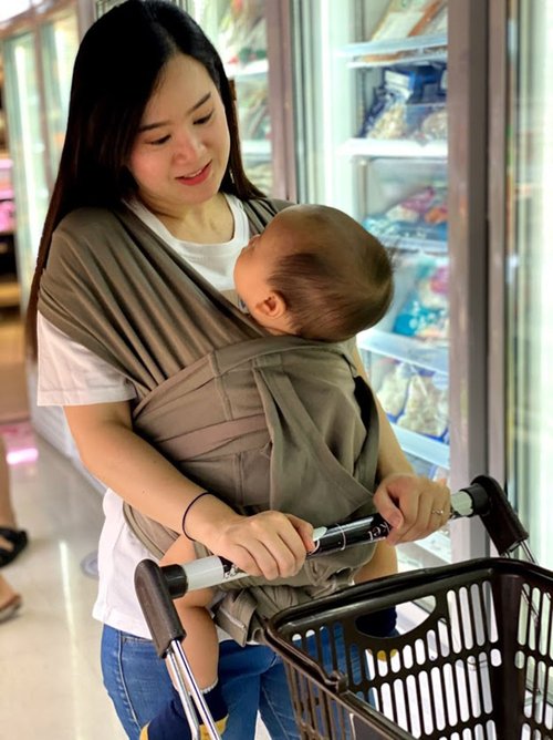 burberry baby carrier