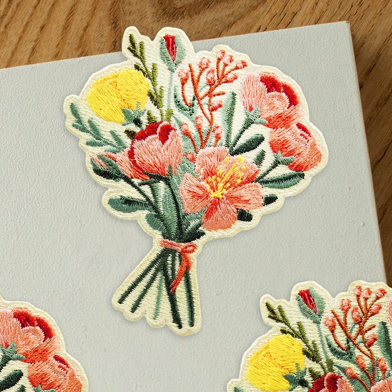 【Embroidered Fabric Patch】Elegant Small Bouquet - อื่นๆ - งานปัก 