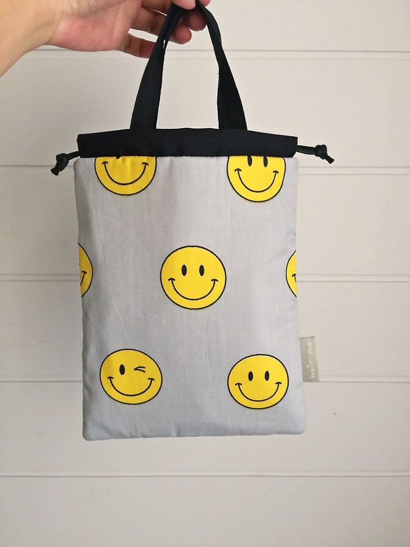 Smiley hand account/notepad/small object beam storage bag (tn/hobo/MD/diary) - กระเป๋าเครื่องสำอาง - ผ้าฝ้าย/ผ้าลินิน สีเหลือง