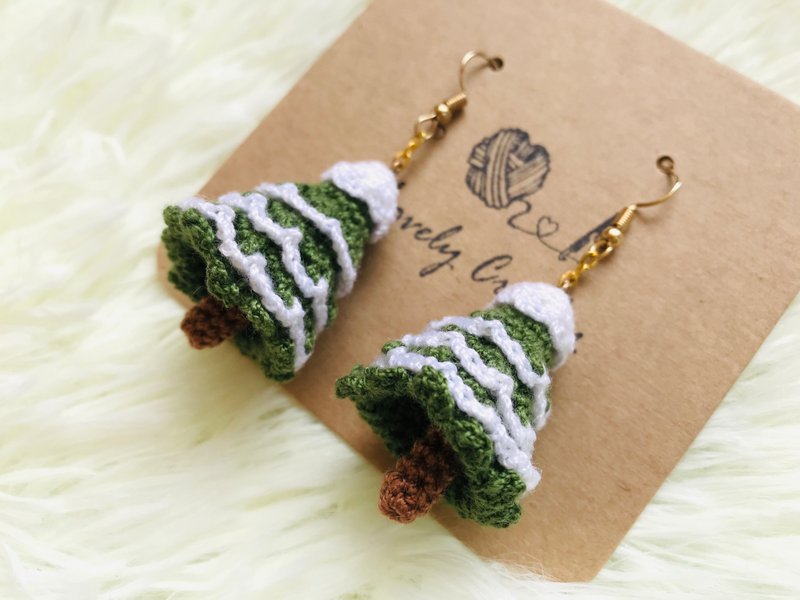 Christmas Gift, Snow Tree Crochet Earrings, Christmas Crochet Earrings - Earrings & Clip-ons - Thread Green