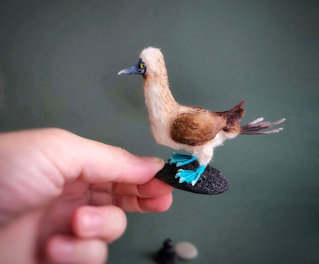 ミニチュア アオアシカツオドリ 2 5 インチ 6 5 Cm 面白い リアルな動物 ミニ鳥 ショップ Cutest Miniature 人形 フィギュア Pinkoi