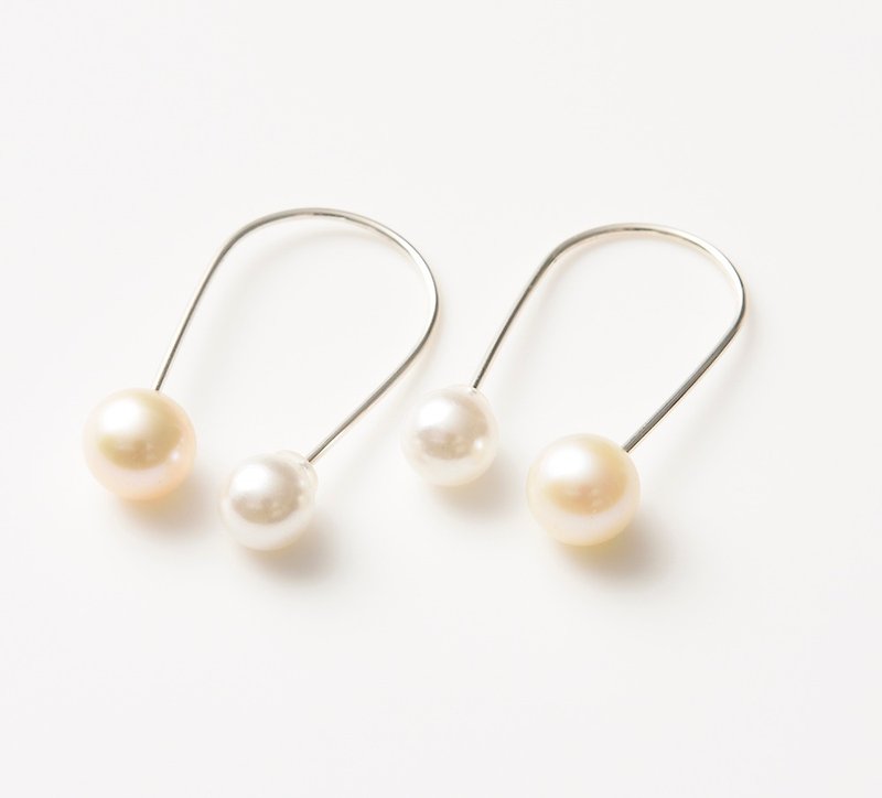 CP67 - Earrings & Clip-ons - Other Metals White