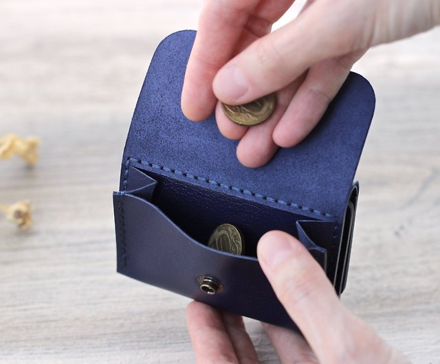 Minimalist Trifold Wallet with Coin Pocket