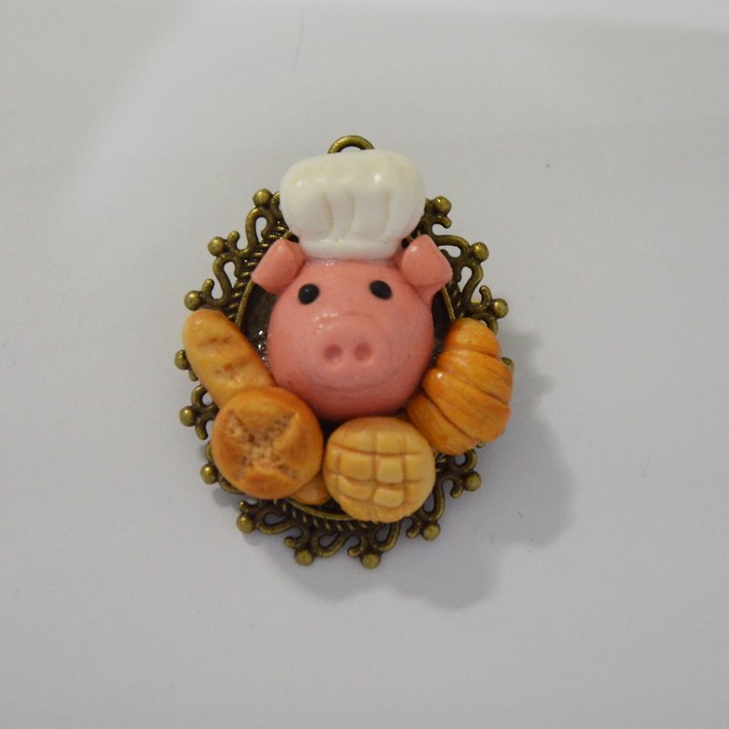 Pig Chef Badge - Hair Accessories - Clay Pink