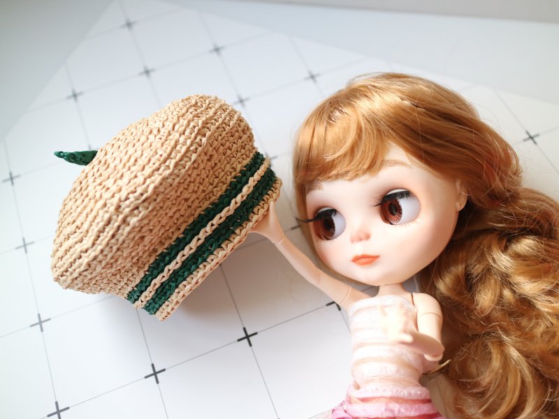 handmade crochet beret hat for Blythe other BJD like Licca make-to-order - ตุ๊กตา - กระดาษ ขาว