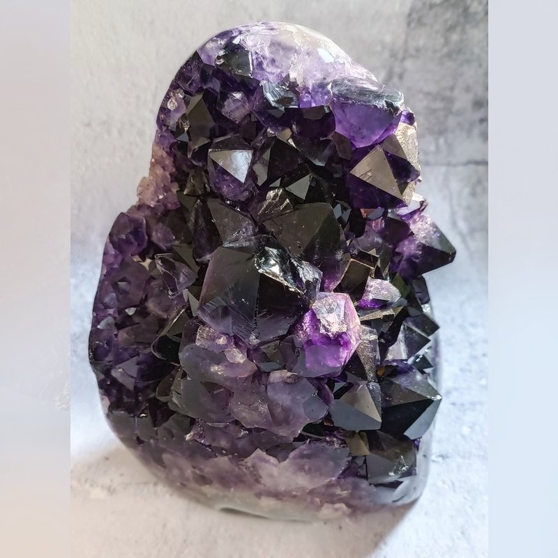 AC08 Brazilian Amethyst Rough Stone - ของวางตกแต่ง - คริสตัล 