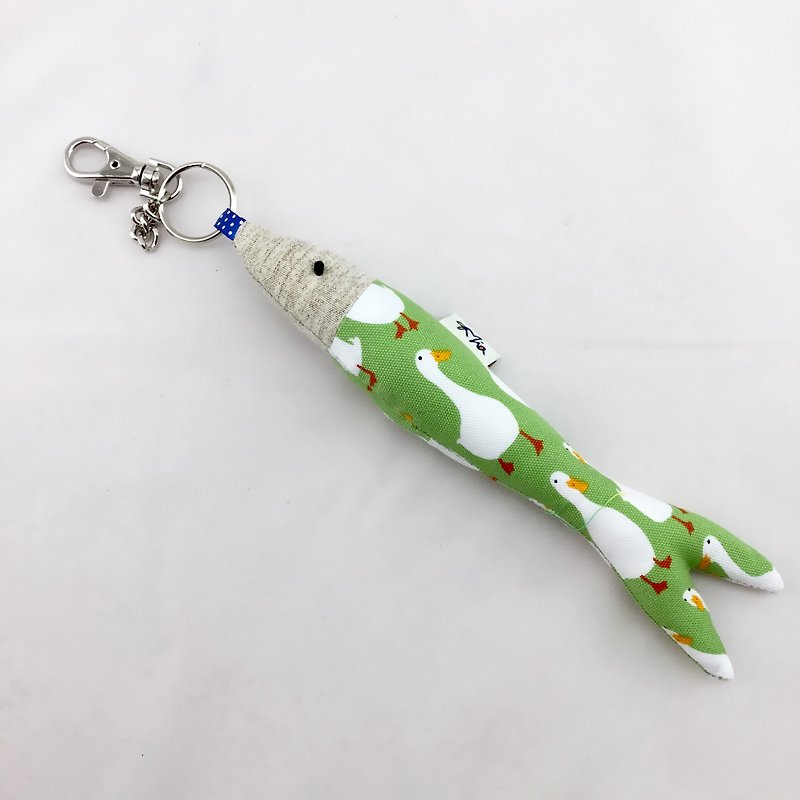 Green water Meng adorable duck cloth - fish fish strap / keychain (with metal hooks) - พวงกุญแจ - ผ้าฝ้าย/ผ้าลินิน 