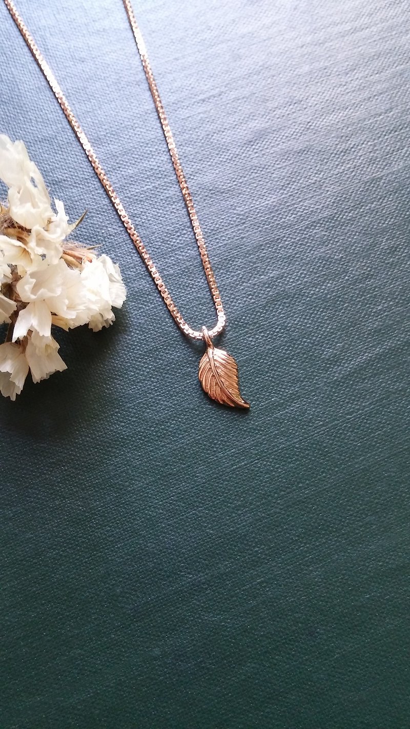 Amaranth leaves necklace / rose gold plating / small leaves / leaf / 925 sterling silver / manual / small models designed [Zhao] SN1612 metalworking ZHÀO - Necklaces - Other Metals Pink