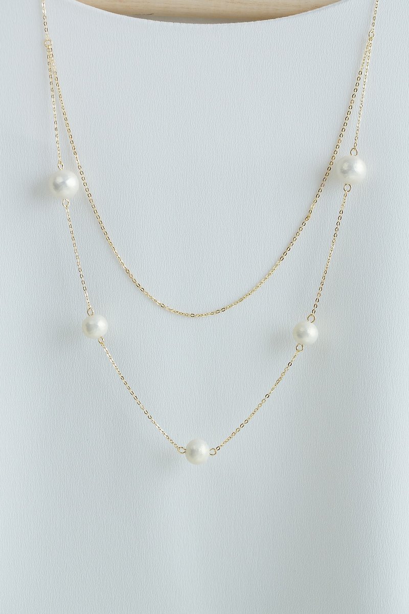 [ Long necklace with cotton pearl ] - Necklaces - Other Metals White
