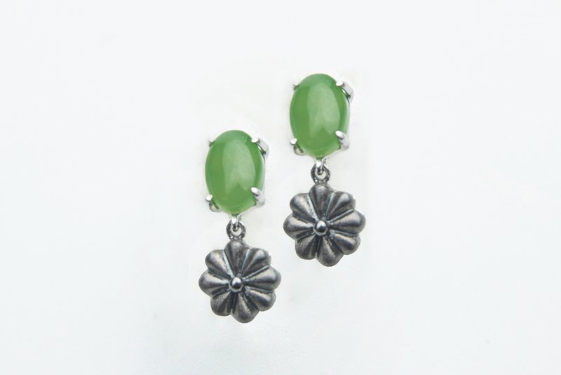 Flower Ceremony Jade Earrings Natural Jasper A Goods 925 Sterling Silver Mother's Day Birthday Gift - ต่างหู - หยก สีเขียว