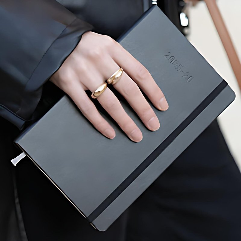 【MOLESKINE】2025-2026 ウィークリーノート / 18M / ハードカバー - ノート・手帳 - 紙 