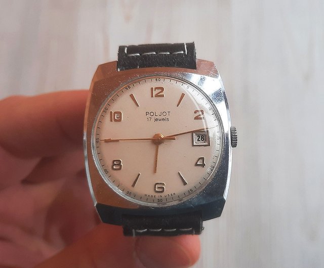 レトロなソビエトのメンズ腕時計 Poljot 17 宝石 - ソ連製の古い時計を
