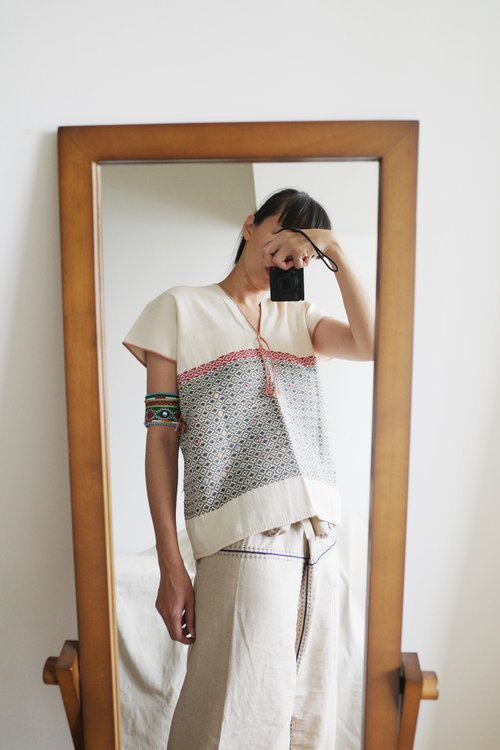 エスニック　民族衣類　タイダム族　手刺繍　コットン　新品　タイ製10/70 エスニック 民族衣類 タイダム族 手刺繍 コットン 新品 タイ製10/70