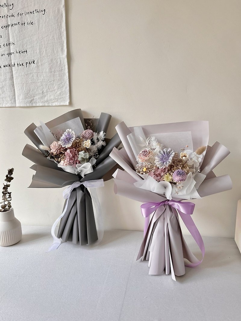 灰紫/淡紫 乾燥花束 畢業花束 - 乾燥花/永生花 - 植物．花 紫色