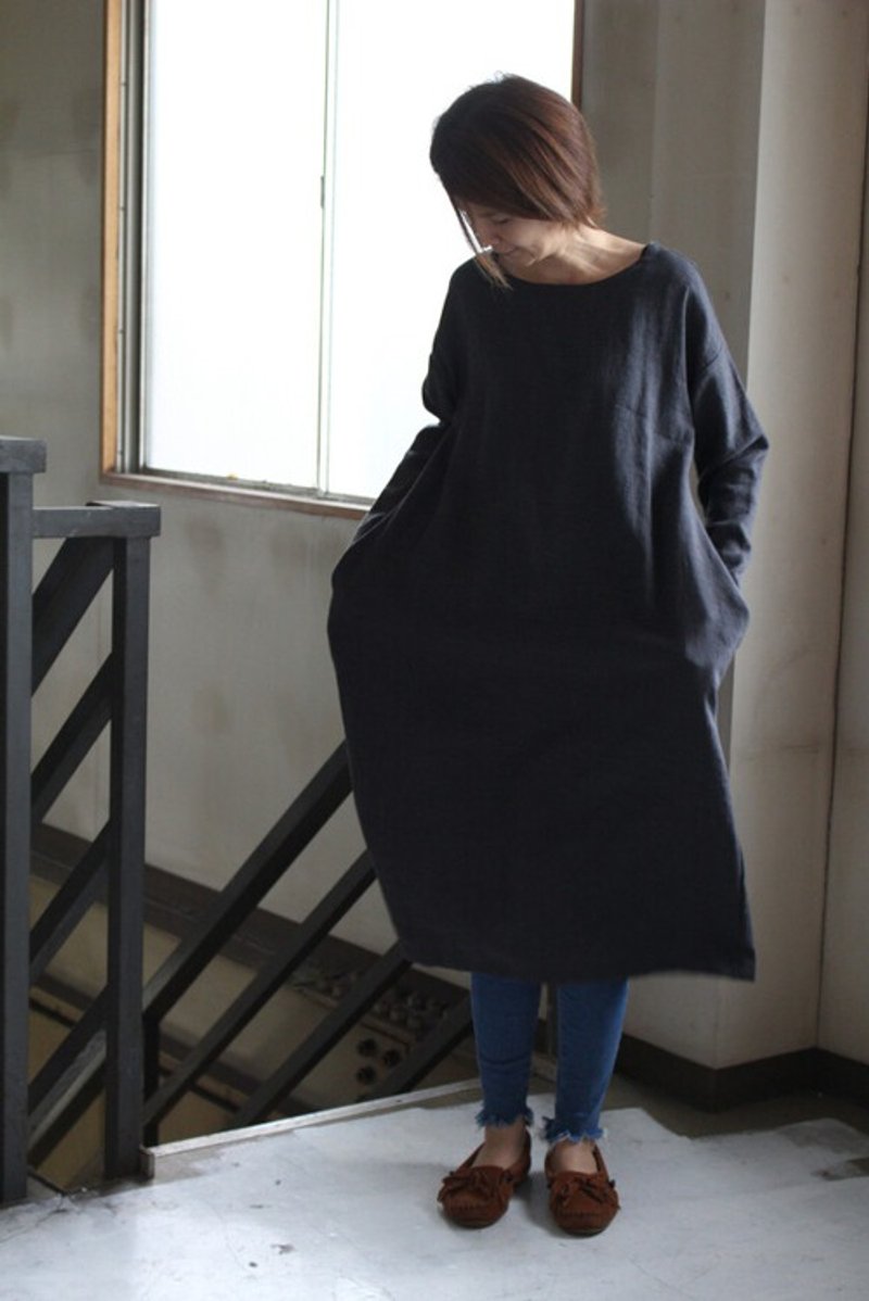 LINEN WOOL cocoon silhouette dress Hamamatsu hand dyeing - Women's Tops - Cotton & Hemp 