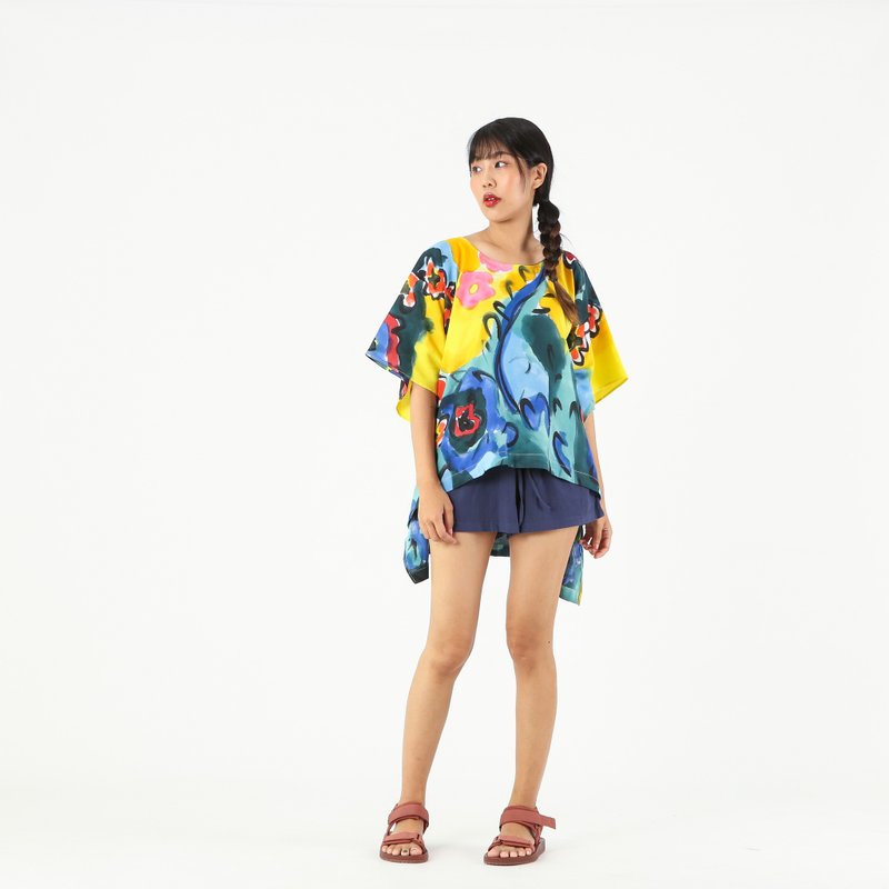 Poncho Blouse Linen Hand Paint For Summer Beach Vacation - 女上衣/長袖上衣 - 棉．麻 藍色