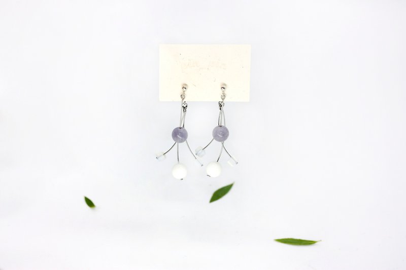 Transparent Flower Earrings - 925 Sterile Silver Ear Pins - ต่างหู - เครื่องเพชรพลอย สีใส