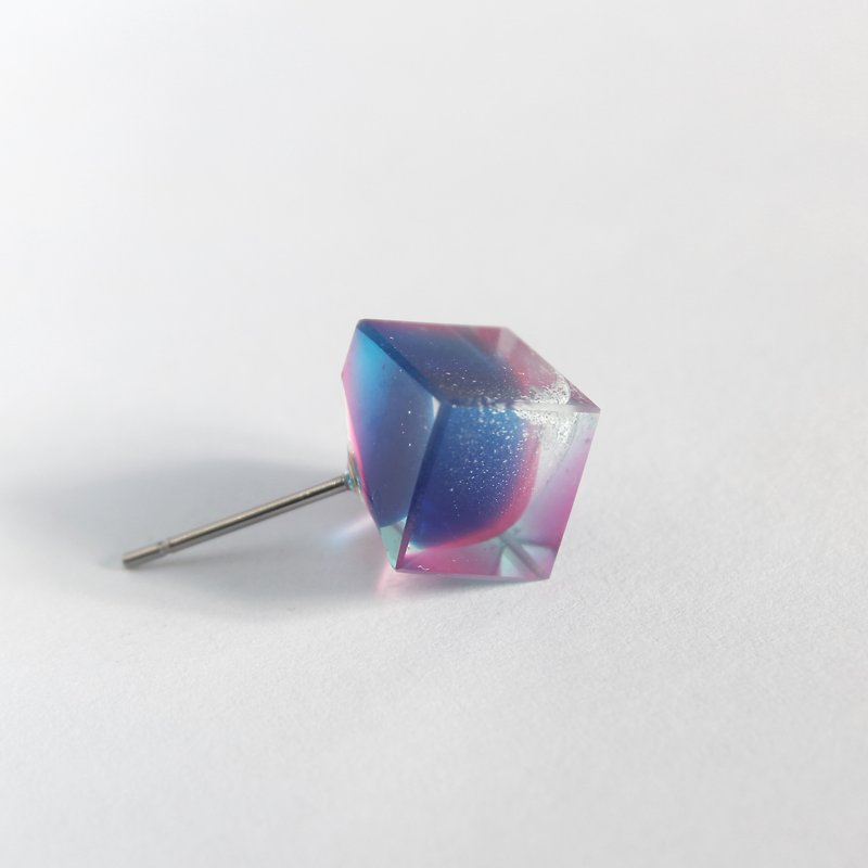 毀滅你 / 樹脂耳環 - 單隻 / 冰晶方塊 紫色 藍色 透明 - 耳環/耳夾 - 樹脂 紫色