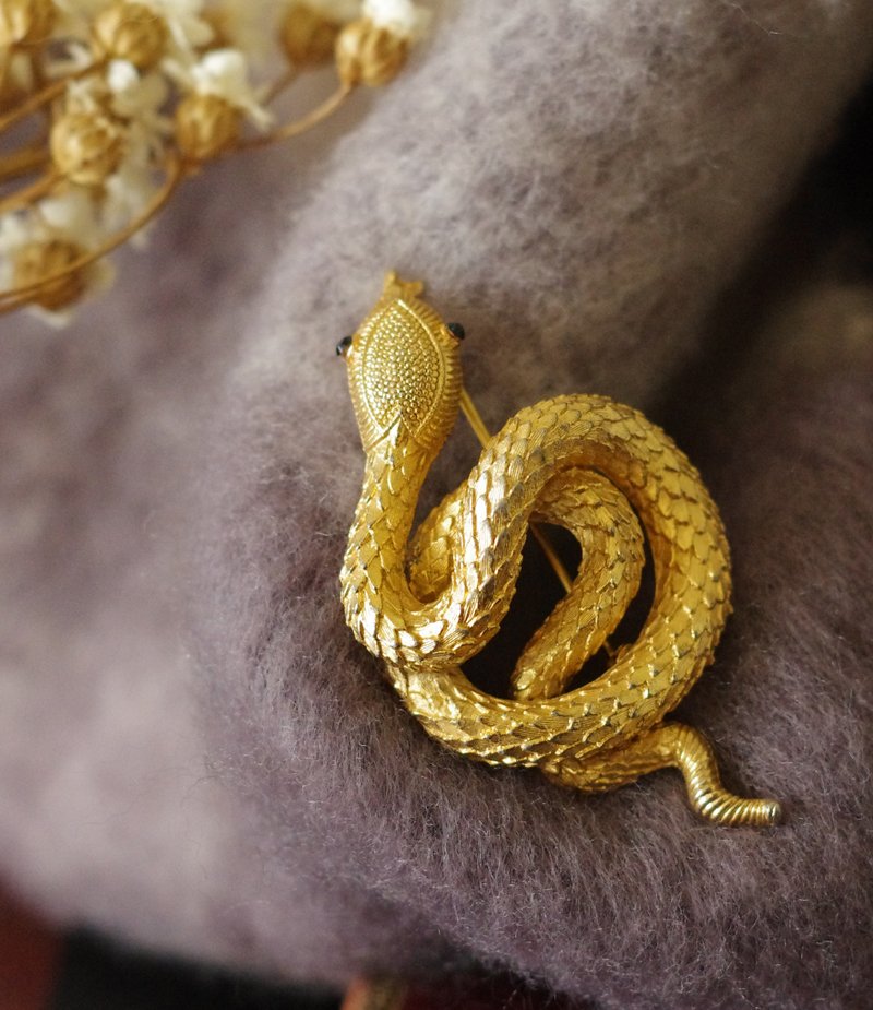 Old and good antique Vintage gold brushed animal snake brooch CINER rare B2051 - เข็มกลัด - โลหะ สีทอง