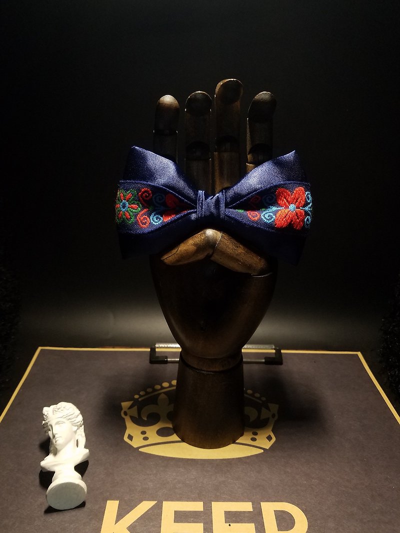 Blue Silk Chinese Wind-collar Wedding Bow - Bow Ties & Ascots - Silk Blue