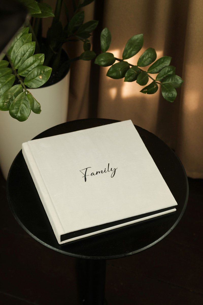 Black Velvet photos album and Family album for recording and pasting photos. - 相簿/相本 - 紙 黑色